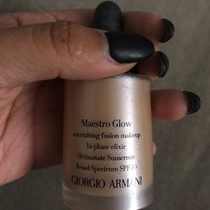 Armani Maestro glow foundation